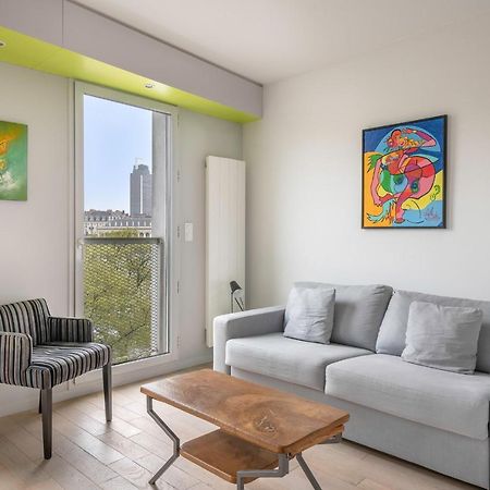 En Plein Coeur De Ville Bel Appartement Pour 6 낭트 외부 사진