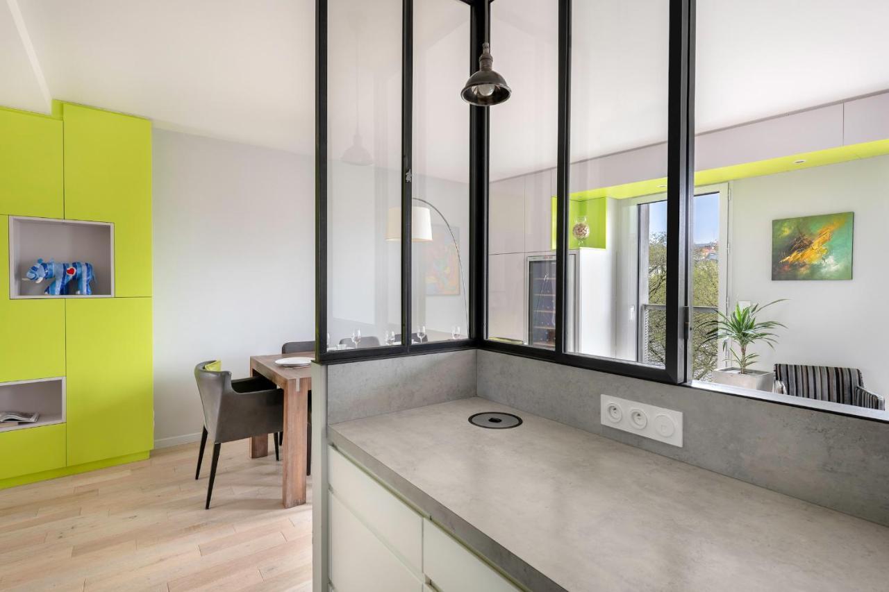 En Plein Coeur De Ville Bel Appartement Pour 6 낭트 외부 사진