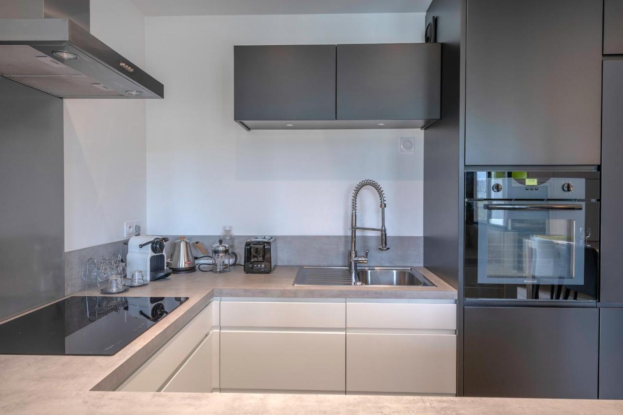 En Plein Coeur De Ville Bel Appartement Pour 6 낭트 외부 사진